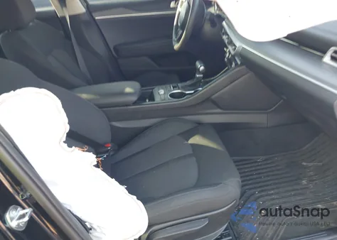 2024 Kia K5 Lxs z USA, uszkodzony, nr VIN 5XXG14J29RG261139